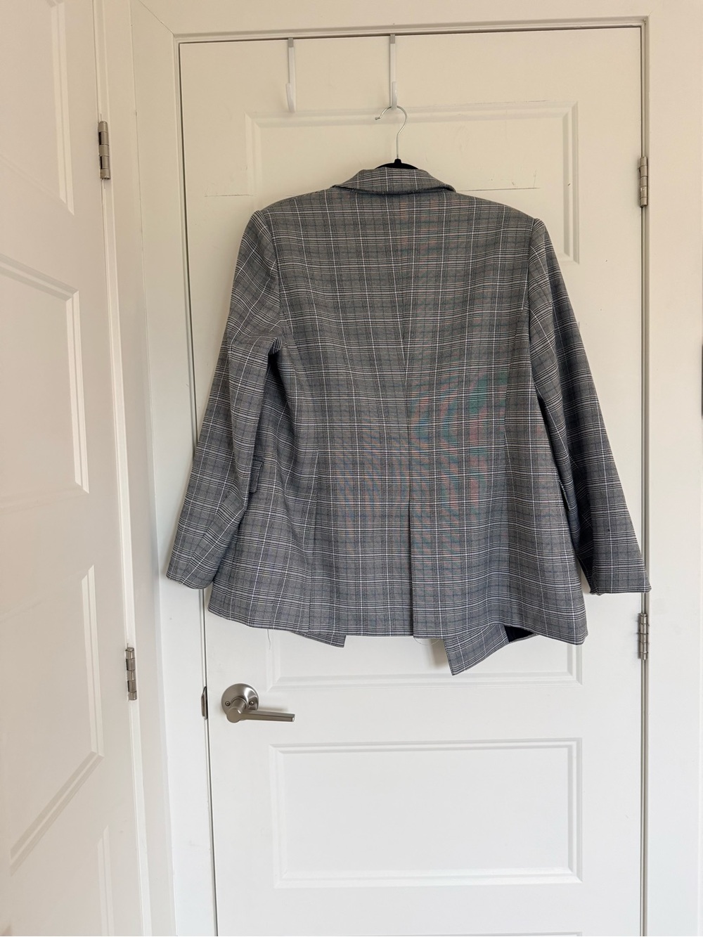 Grey Plaid Double-Breasted Blazer - Picture 3 of 3